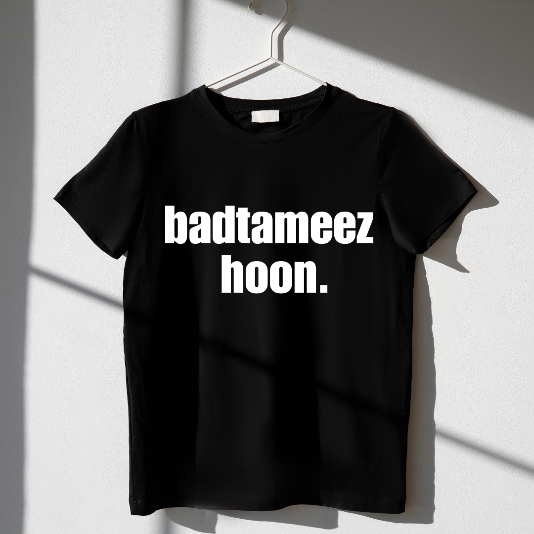 badtameez hoon. Premium Unisex T-Shirt